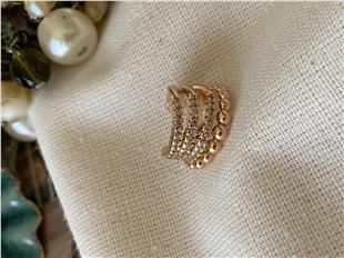 VIP Dört Sıra Taşlı Kıkırdak Küpe