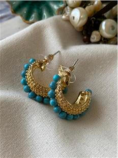 Firuze Taşlı C Model Küpe