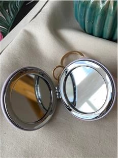 Floral Anahtarlıklı Ayna