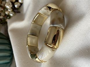 Geniş Gold Detaylı Esnek Bileklik