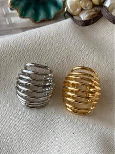 Geniş Kaburga Kıkırdak Küpe