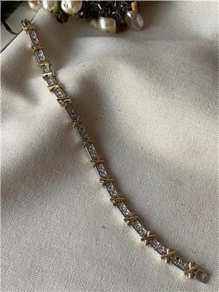 Gold Detaylı Xoxo Bileklik