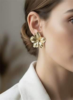 Gold Metal Çiçek Küpe