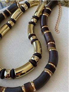 İkili Gold Plaka Detaylı Tahta Kolye