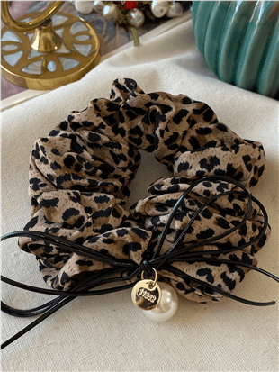 İnci Detaylı Mini Leopar Desenli Kumaş Lastik Toka