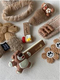 Kahverengi Peluş Smile Toka Seti