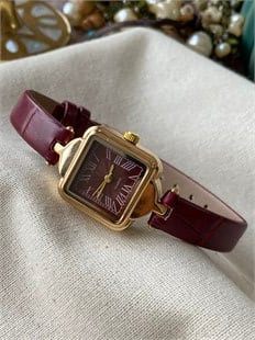 Kare Kasalı Bordo Deri Kayışlı Kol Saati