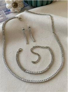 Kare Taşlı Suyolu Abiye Set