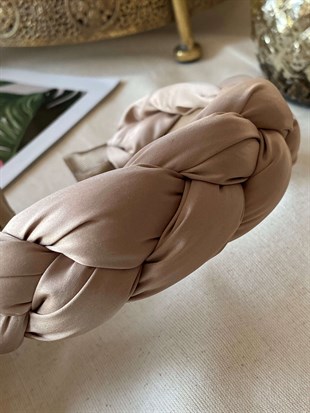 Krem Saten Örgü Taç