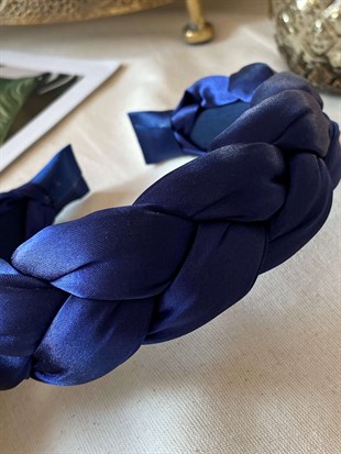 Mavi Saten Örgü Taç