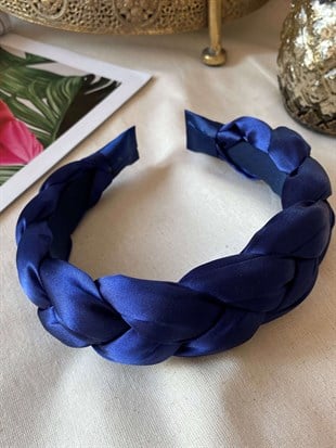 Mavi Saten Örgü Taç