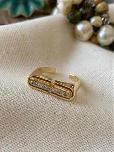 Oval Tasarım Serenay Yüzük