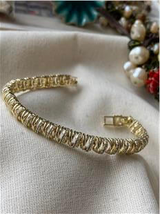 Özel Seri 14K Taşlı Çizgiler Bileklik