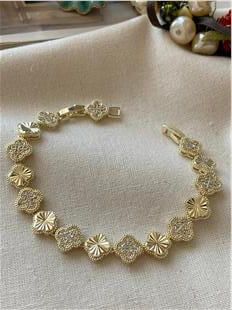 Özel Seri 14K Taşlı Cleef Bileklik