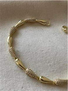 Özel Seri 14K Taşlı Damla Model Bileklik