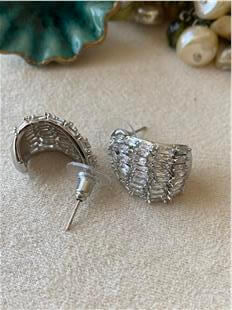 Özel Seri Bombe Kesme Taşlar Küpe