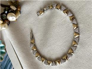 Özel Seri Çift Renk Taşlı Üçgen Bileklik