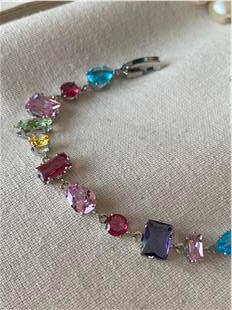 Özel Seri Silver Detaylı Renkli Taşlar Bileklik