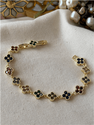 Renkli Taşlı Gold Cleef Bileklik