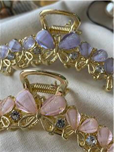 Renkli Taşlı Kelebek Desenli Mandal Toka