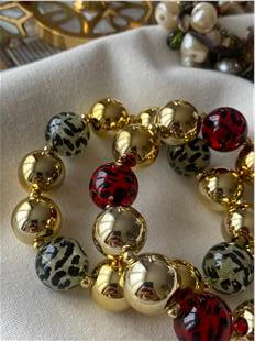 Renkli Topçuk Detaylı Gold Esnek Bileklik