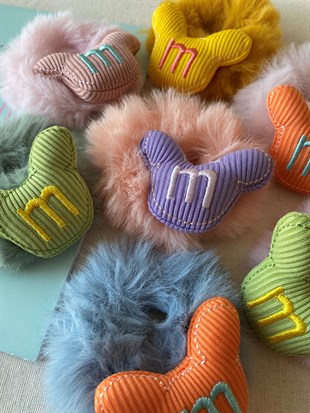 Renkli Tüylü Lastik Toka