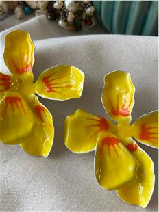 Sarı Nilüfer Küpe