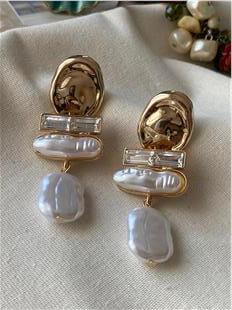 Sedef Detaylı Lidya Küpe