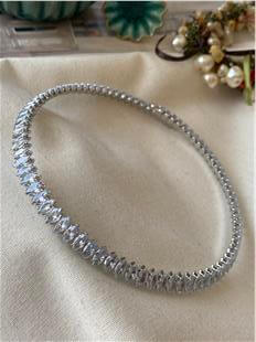 Silver Arpa Taşlı Choker Kolye