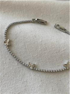 Silver Desenli Kelebek Detaylı Suyolu Bileklik