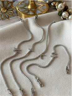 Silver Suyolu Model Taşlı Harf Bileklik