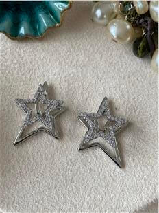 Silver Tasarım Yıldız Küpe