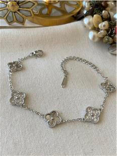 Silver Taşlı Desenli Cleef Bileklik