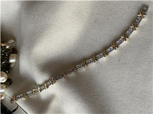 Sıralı Xoxo Bileklik