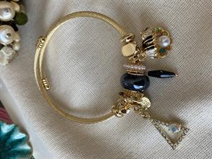 Siyah İstiridye Charmlı Bileklik