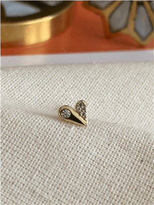 Taş Detaylı Kalp Piercing