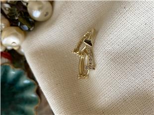 Taşlı T Model Halka Kıkırdak Küpe