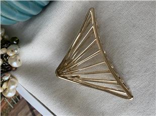 Üçgen Metal Mandal Toka
