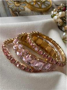 Üçlü Pembe Taşlı Esnek Bileklik