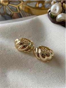 VIP 14K Bombe Burgu Küpe