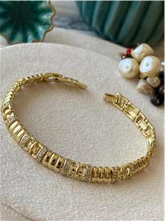 VIP 14K Catherine Bileklik