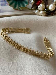 VIP 14K Desenli V Model Bileklik