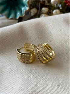 VIP 14K Dört Sıra Taşlı Küpe