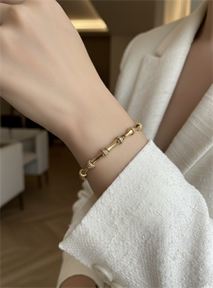 VIP 14K İnce Kemik Model Bileklik