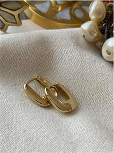 VIP 14K Mini Oval Küpe