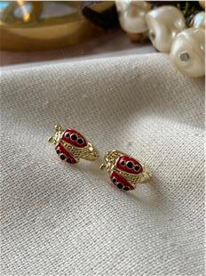 VIP 14K Mini Uğur Böceği Küpe