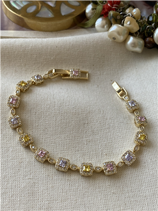 VIP 14K Pastel Taşlı Sıralı Kare Bileklik
