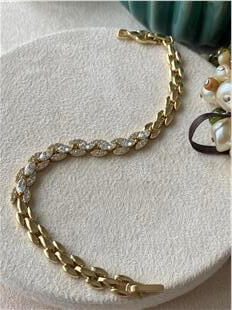 VIP 14K Taşlı Arpa Model Bileklik