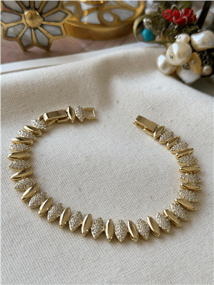 VIP 14K Taşlı Arpacık Model Bileklik