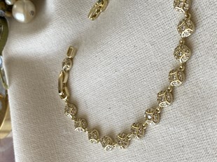 VIP 14K  Taşlı Desenli Yuvarlak Form Bileklik